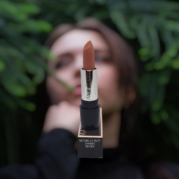 Naturally Buff Semi-Shine Lipstick - Mary Kay - Picture 6 of 7